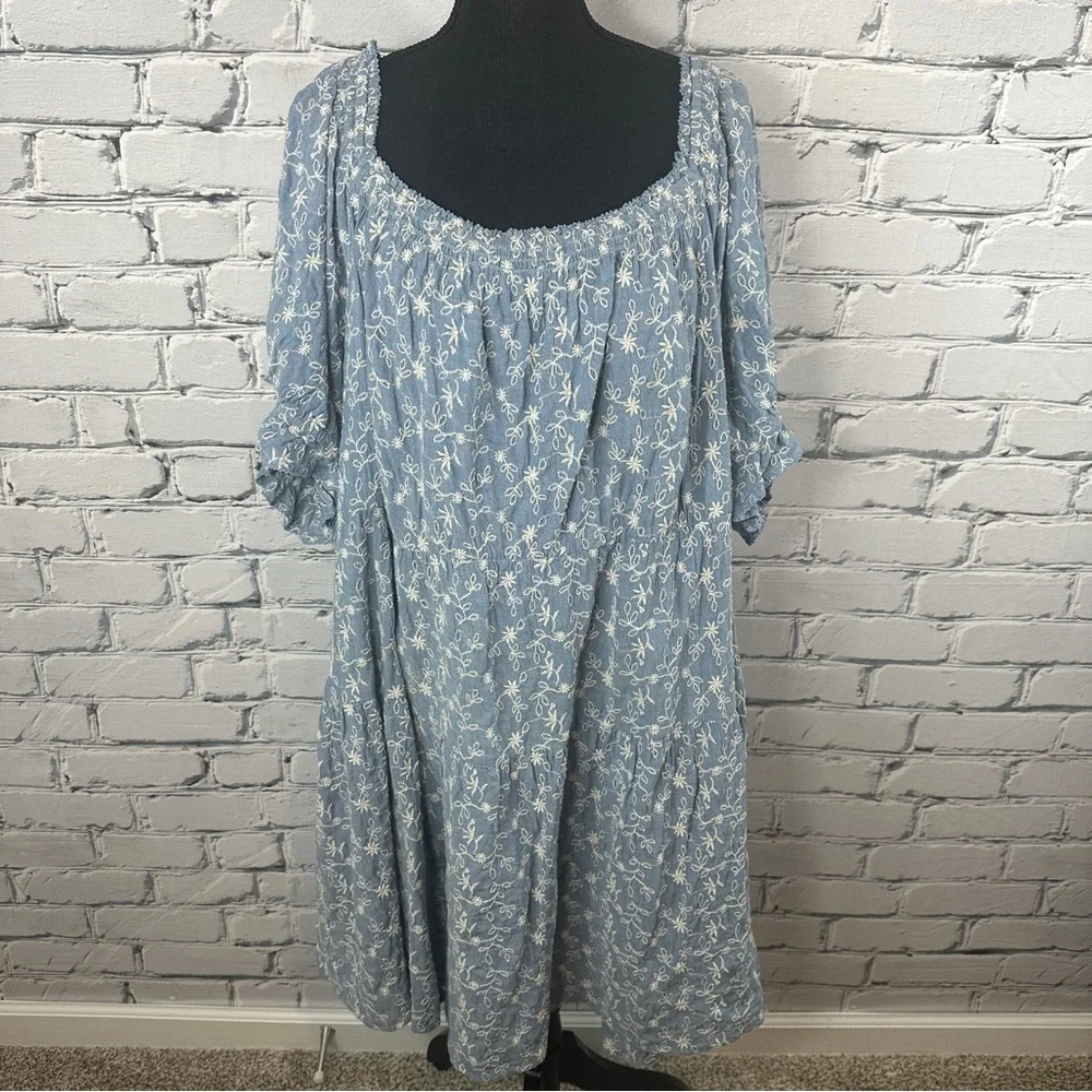 Old Navy Puff-Sleeve Tiered Swing Dress 4x Chambray Embroidered Cottagecore - Picture 2 of 10